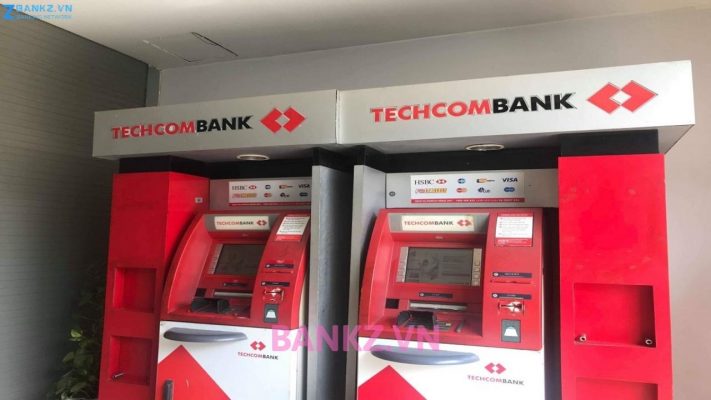 Cây ATM Techcombank